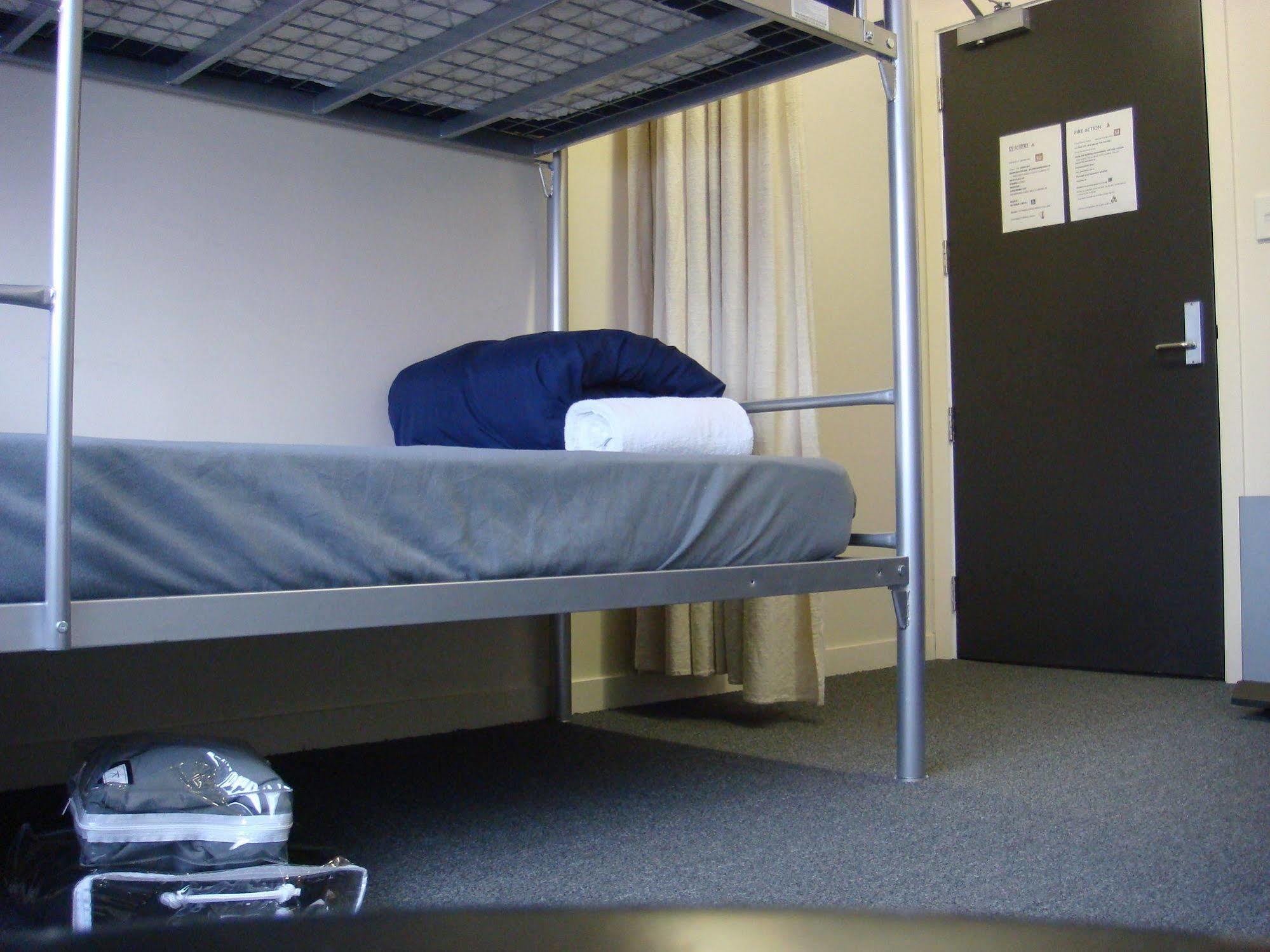 Cromwell Backpackers Hostel Exterior photo